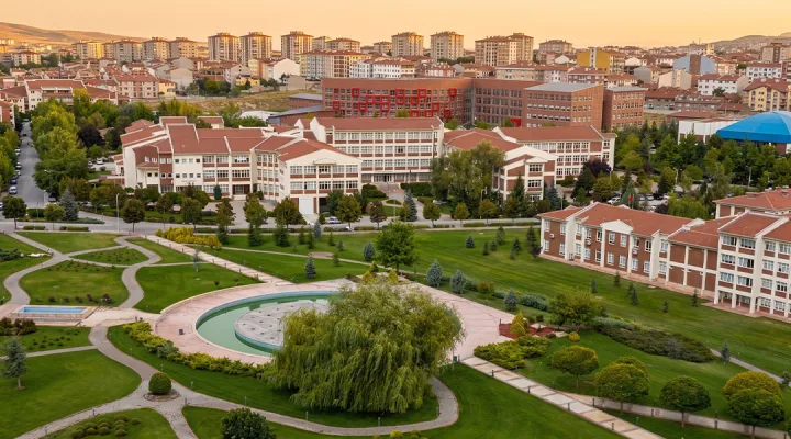 Anadolu Üniversitesi (Yunus Emre Kampüsü) - Foto 4