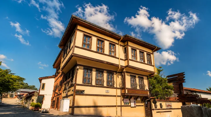Beylerbeyi Konağı Niyazi Çapa Kültür Merkezi