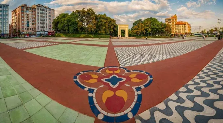 Cumhuriyet Meydanı