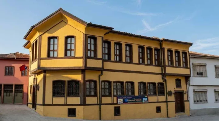 Eğitim Karikatürleri Müzesi
