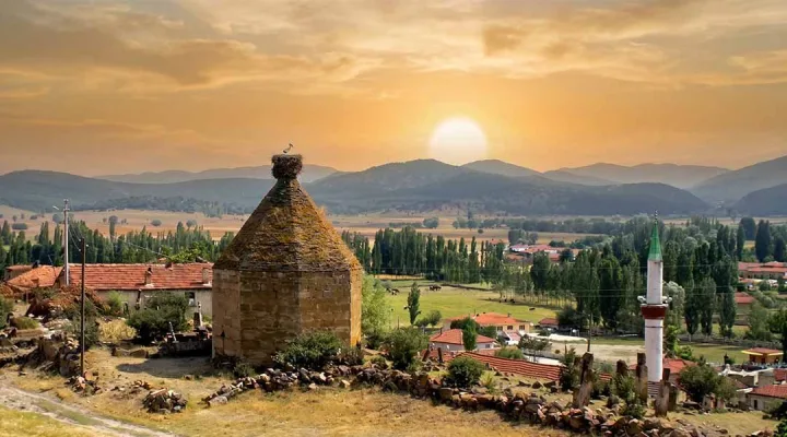 Himmet Baba Türbesi