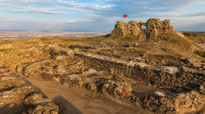Karacahisar Kalesi - Foto 2