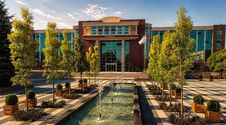 Osmangazi Üniversitesi - Foto 4