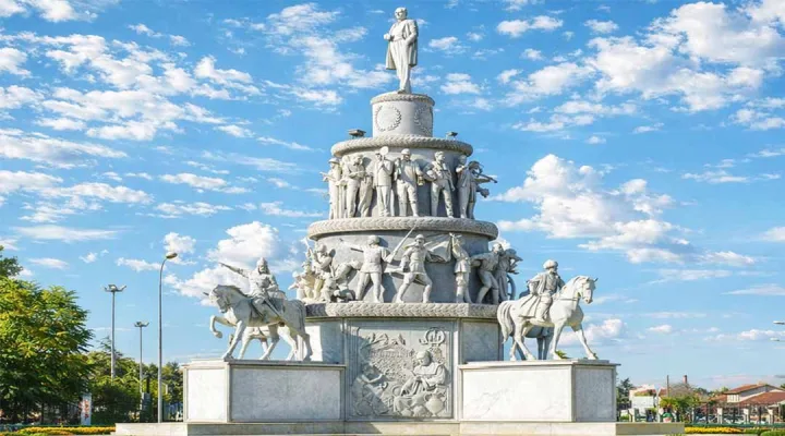 Ulus Anıtı